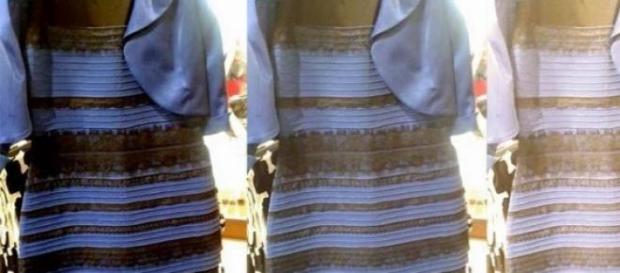 Em menos de uma hora esgotaram os vestidos. Em menos de uma hora esgotaram os vestidos.