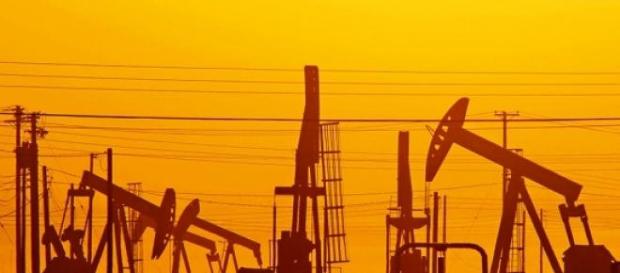 Statie de extractare petrolifiera Statie de extractare petrolifiera