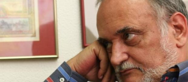 Averea lui Dinu Patriciu, urmarita de creditori Averea lui Dinu Patriciu, urmarita de creditori
