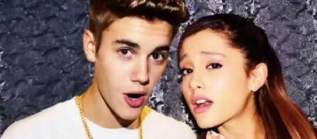 Justin Bieber e Ariana Grande juntos em Miami. Justin Bieber e Ariana Grande juntos em Miami.