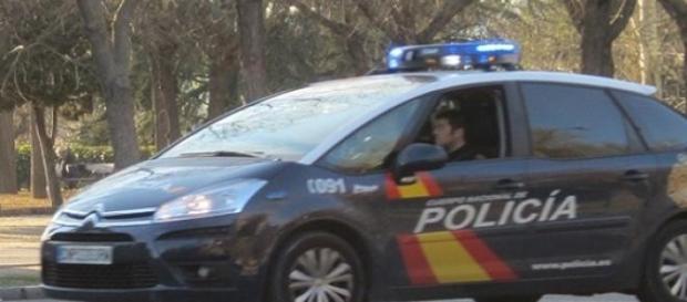 Policía Nacional, localiza a la menor de once años Policía Nacional, localiza a la menor de once años