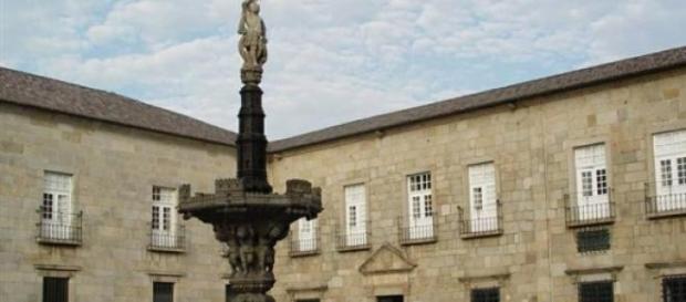Universidade de Coimbra é uma das seis destacadas Universidade de Coimbra é uma das seis destacadas