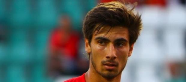 André Gomes é um jogador de futuro para a Selecção André Gomes é um jogador de futuro para a Selecção