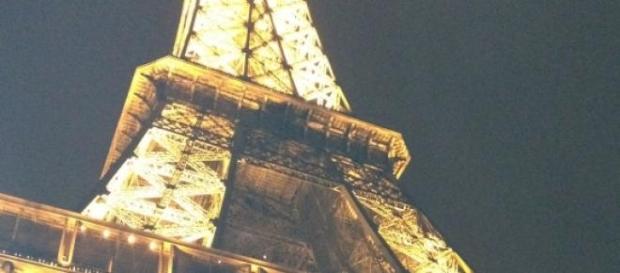 Eiffelturm feiert 126. Geburtstag ©Saskia Pacher Eiffelturm feiert 126. Geburtstag ©Saskia Pacher
