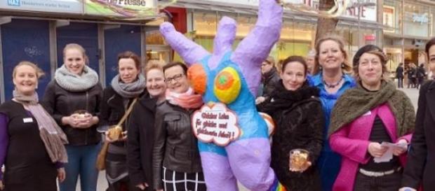 Equal Pay Day 2014 - Lohngleichheit. Equal Pay Day 2014 - Lohngleichheit.