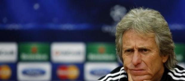 Jorge Jesus não é um treinador comum. Jorge Jesus não é um treinador comum.