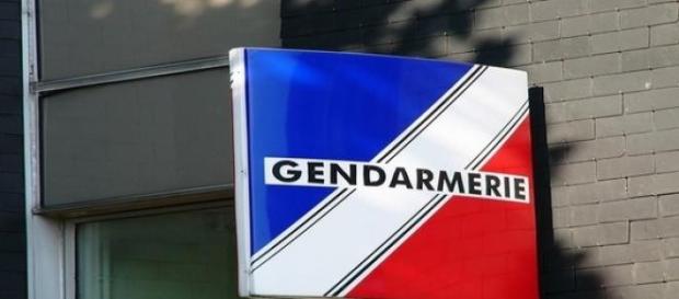 La gendarmerie poursuit son enquête. La gendarmerie poursuit son enquête.