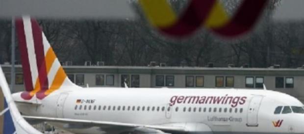 Lufthansa aguarda conclusões dos peritos. Lufthansa aguarda conclusões dos peritos.