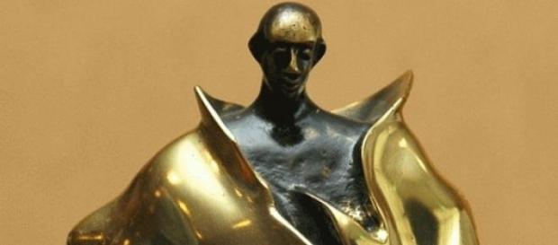Statuetka przyznawana przez Akademię Telewizyjną Statuetka przyznawana przez Akademię Telewizyjną