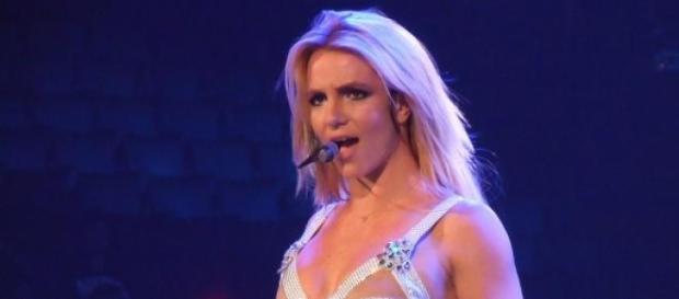 Britney Spears en uno de sus conciertos Britney Spears en uno de sus conciertos