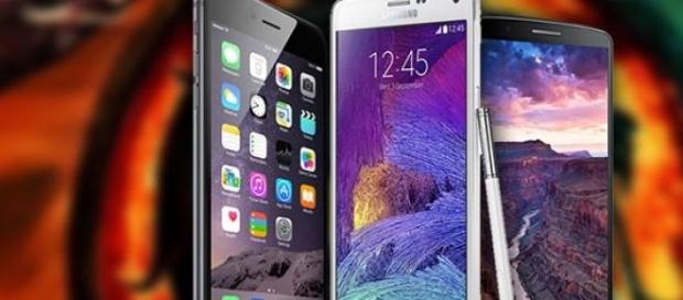 Samsung Galaxy S6 vs iPhone 6 Samsung Galaxy S6 vs iPhone 6