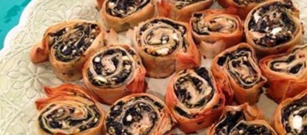 Sfoglie con feta e spinaci Sfoglie con feta e spinaci