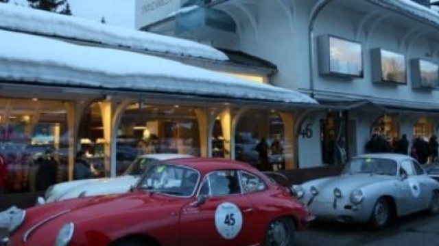 Autovetture all'arrivo della Winter Race