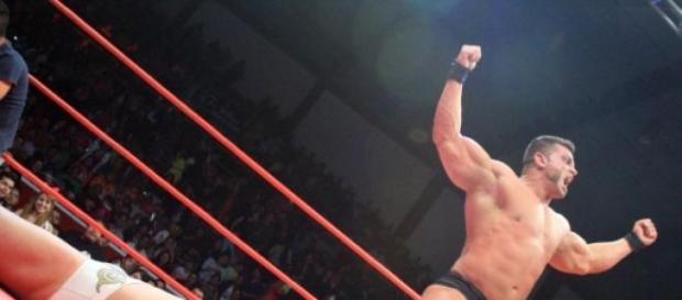 Brian Cage rinde a ¨El Patrón Alberto¨ Brian Cage rinde a ¨El Patrón Alberto¨