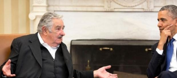 Pepe Mujica en una audiencia con Barack Obama Pepe Mujica en una audiencia con Barack Obama