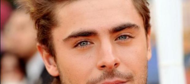 Zac Efron forma una bonita familia Zac Efron forma una bonita familia