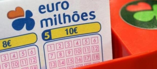 Novo milionário é português Novo milionário é português