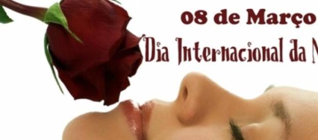 A luta da mulher exemplificada em um dia. A luta da mulher exemplificada em um dia.