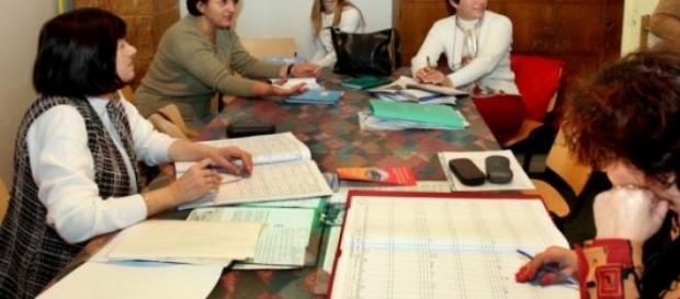 Cadre didactice nemultumite de la bani Cadre didactice nemultumite de la bani