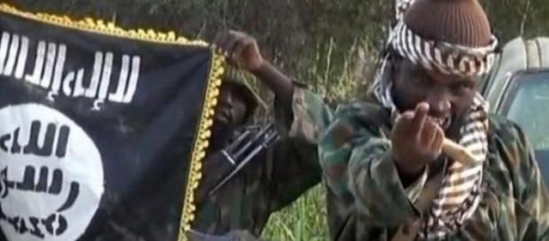 Islamisti nigerieni (foto AFP) Islamisti nigerieni (foto AFP)