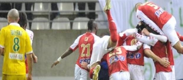 Nantes s'est incliné nettement face à Reims Nantes s'est incliné nettement face à Reims
