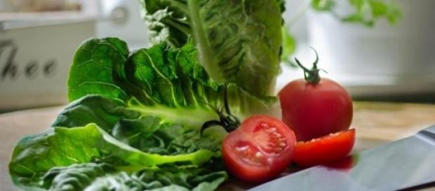 'Boas Práticas nos Serviços de Alimentação' 'Boas Práticas nos Serviços de Alimentação'