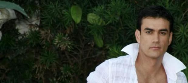 David Zepeda se siente avergonzado. David Zepeda se siente avergonzado.