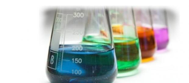 Aditivos Alimentarios ¿son tan necesarios? Aditivos Alimentarios ¿son tan necesarios?
