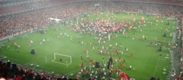 Benfica foi campeão em 2004/2005 Benfica foi campeão em 2004/2005
