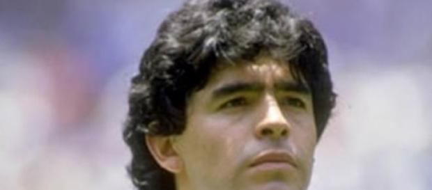 Diego Maradona deseja novo presidente para a FIFA Diego Maradona deseja novo presidente para a FIFA