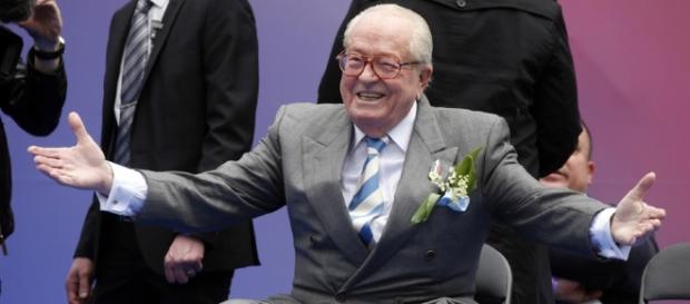 jean-Marie le Pen - sortie --- jean-Marie le Pen - sortie ---
