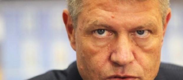 Klaus Iohannis a reintors o lege la Parlament Klaus Iohannis a reintors o lege la Parlament
