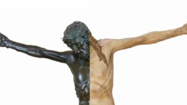 Il Crocifisso prima e dopo il restauro.