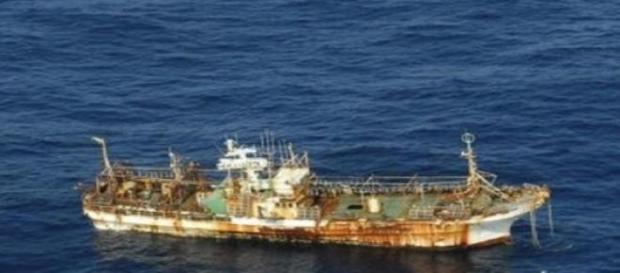 barco aparece en las costas norteamericanas barco aparece en las costas norteamericanas