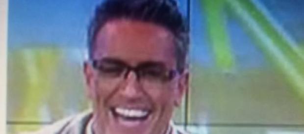 Kiko se burla de Carmen Gahona en Sálvame Kiko se burla de Carmen Gahona en Sálvame
