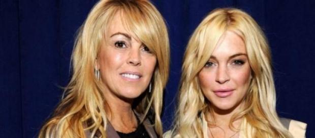 Dina e Lindsay Lohan juntas Dina e Lindsay Lohan juntas
