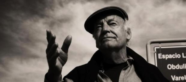 Morre escritor uruguaio Eduardo Galeano Morre escritor uruguaio Eduardo Galeano