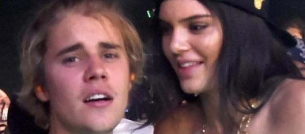 O casal esteve pouco tempo junto. O casal esteve pouco tempo junto.