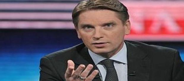 Tomasz Lis, prowadzący "Tomasz Lis na żywo" Tomasz Lis, prowadzący "Tomasz Lis na żywo"