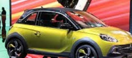 Nuovo Opel Adam Rocks S: debutto imminente  