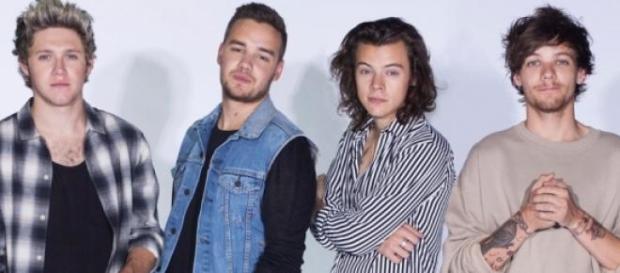 Foto oficial dos One Direction (Modest Management) Foto oficial dos One Direction (Modest Management)