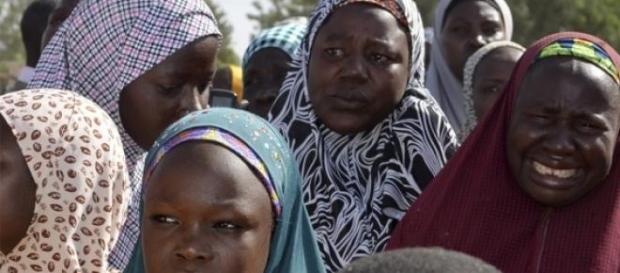 Les femmes sont terrorisées par les islamistes. Les femmes sont terrorisées par les islamistes.