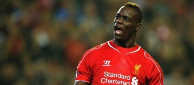 Mario Balotelli só marcou um golo no campeonato Mario Balotelli só marcou um golo no campeonato