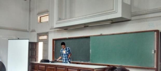 Não perca a chance de estudar numa universidade Não perca a chance de estudar numa universidade