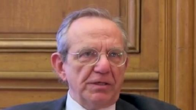 Scuola, Def e Asdi ultime news: ministro Padoan
