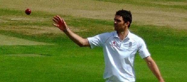 Anderson moved within two wickets of Botham Anderson moved within two wickets of Botham