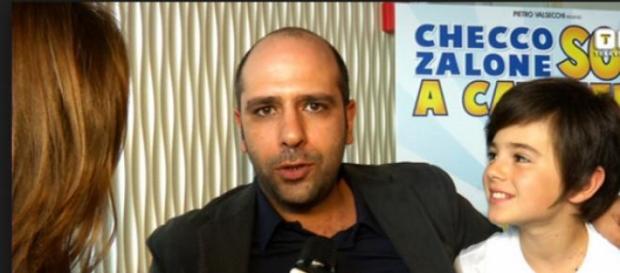 Checco e il piccolo protagonista del film Checco e il piccolo protagonista del film