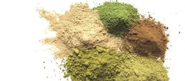 La henna natural como tinte para el cabello La henna natural como tinte para el cabello
