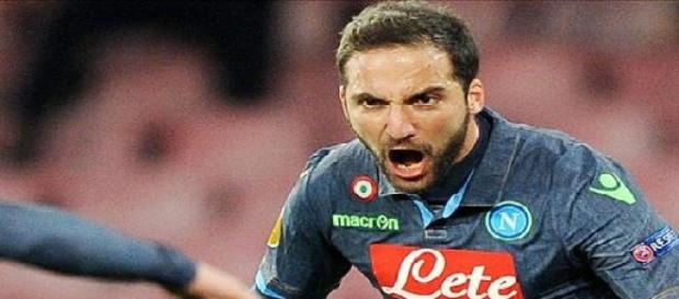 Le Napoli compte sur Higuain Le Napoli compte sur Higuain