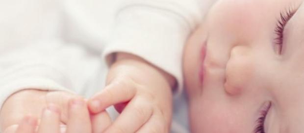 Neonato di quindici giorni scomparso con il padre. Neonato di quindici giorni scomparso con il padre.